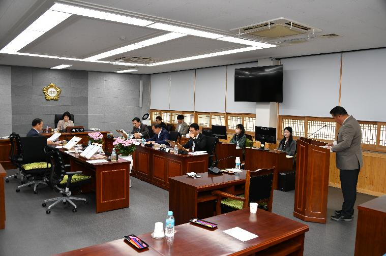 제290회 함평군의회 임시회 제1차 경제건설위원회(2024.4.17.) 9