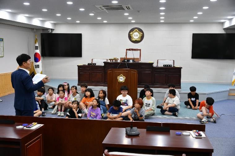 월야초등학교 함평군의회 견학 방문(2024.6.13.) 3