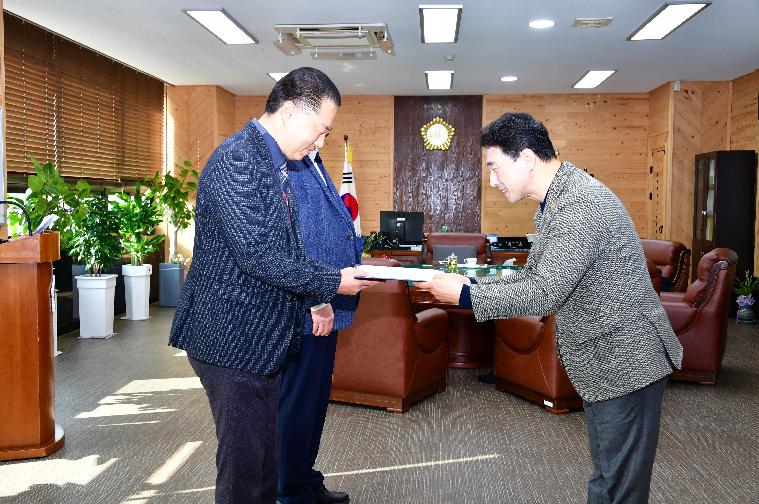 인사위원회 위촉장 수여(2025.1.23.) 3