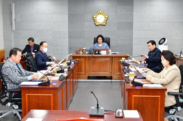 제299회 함평군의회 임시회 폐회중 제1차 의회운영위원회(2025.3.11.)