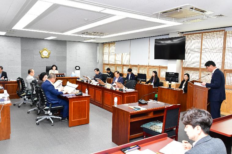 제301회 함평군의회 임시회 제1차 일반행정위원회(2025.4.17.)