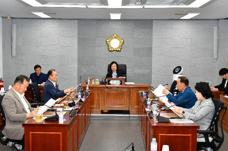 제305회 함평군의회 임시회 폐회중 제1차 의회운영위원회(2025.10.14.) 2