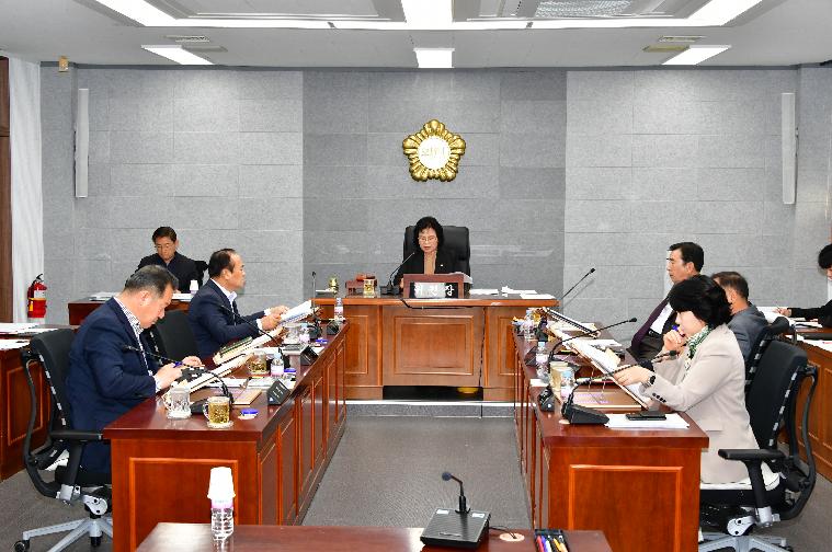 제306회 함평군의회 임시회 폐회중 제1차 의회운영위원회(2025.11.11.)